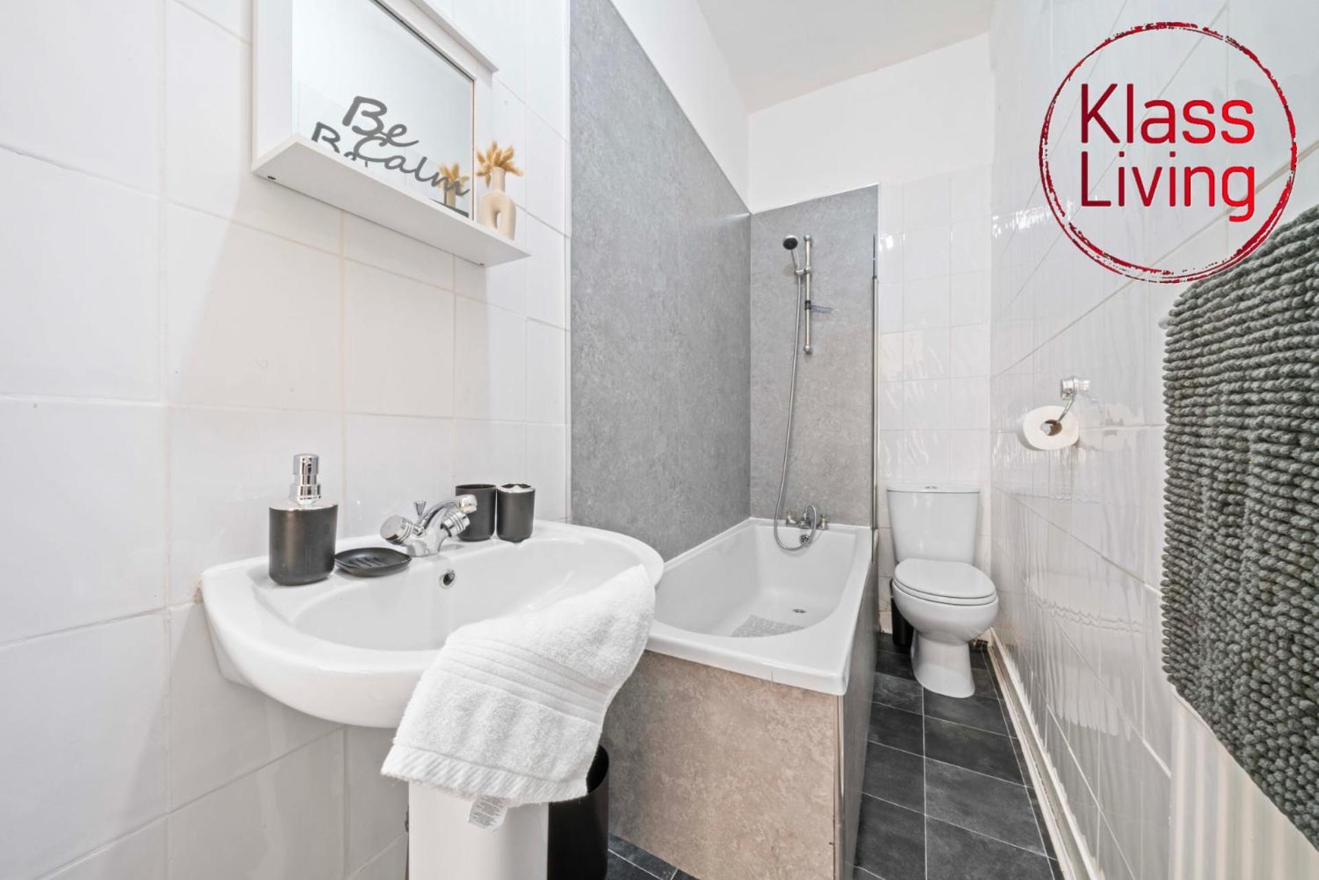 Alexander Apartment By Klass Living Coatbridge Esterno foto