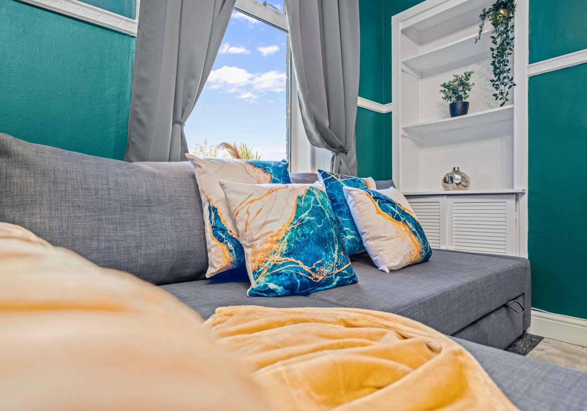 Alexander Apartment By Klass Living Coatbridge Esterno foto